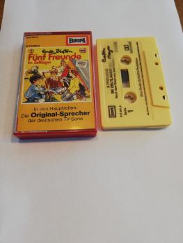 Fünf Freunde Folge 2 im Zeltlager Gelb 515641.6 Europa (Seite 1 der MC beschrieben)